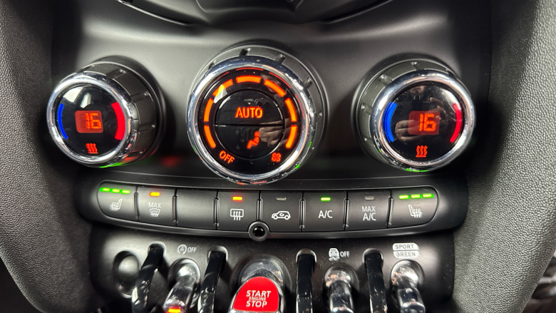 MINI Cooper 1.5 C Exclusive 5dr Auto Petrol Hatchback